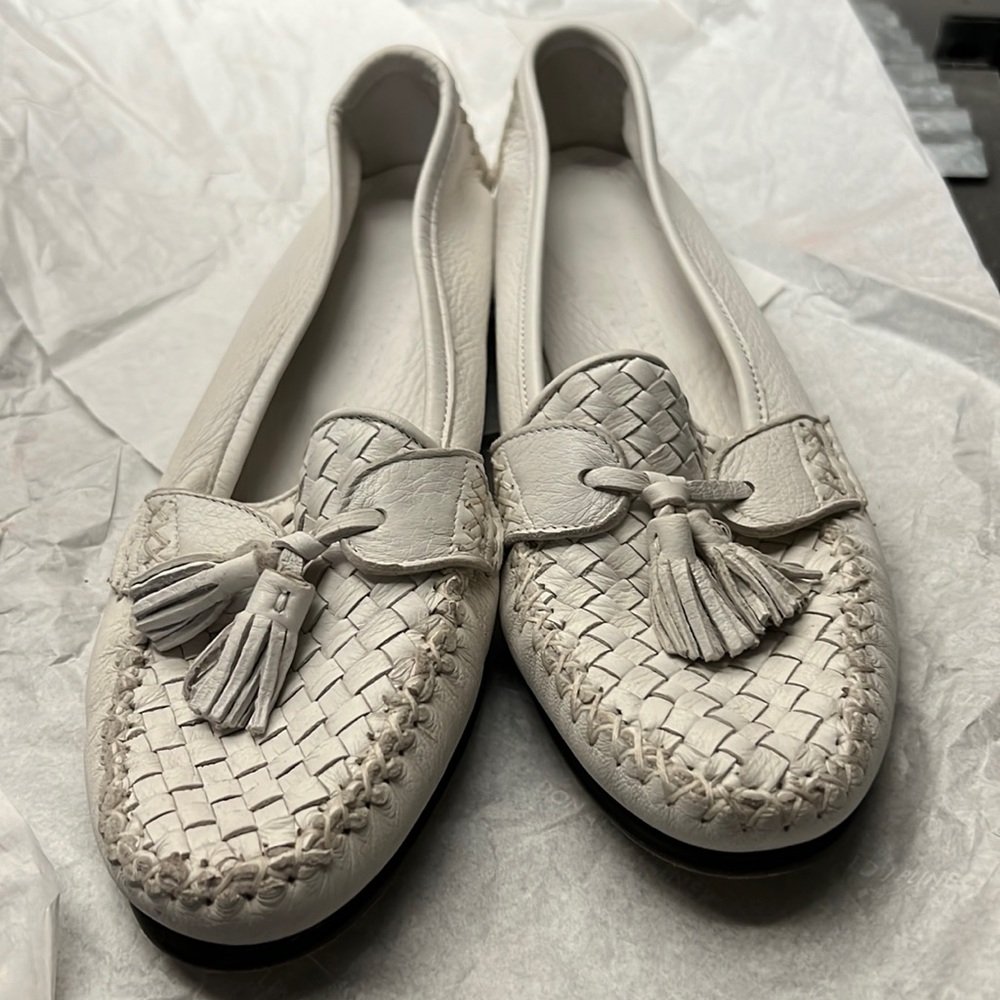 womens loafers size 9.5